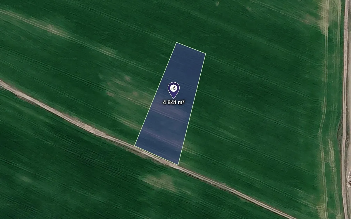 Prodej pole 14384 m²